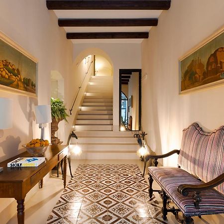 Palazzo Arone Dei Baroni Di Valentino Hotell Palermo Eksteriør bilde