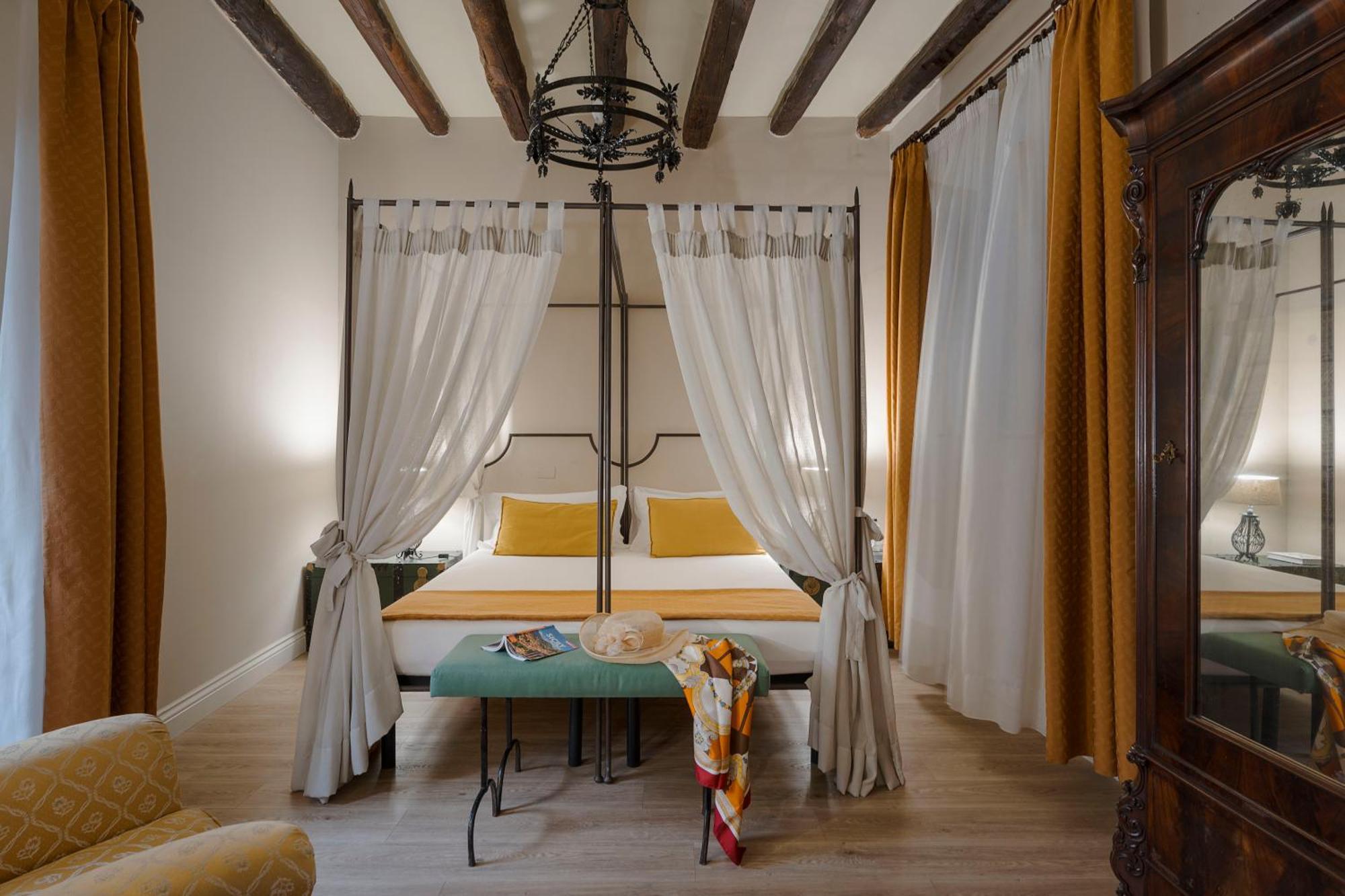 Palazzo Arone Dei Baroni Di Valentino Hotell Palermo Eksteriør bilde